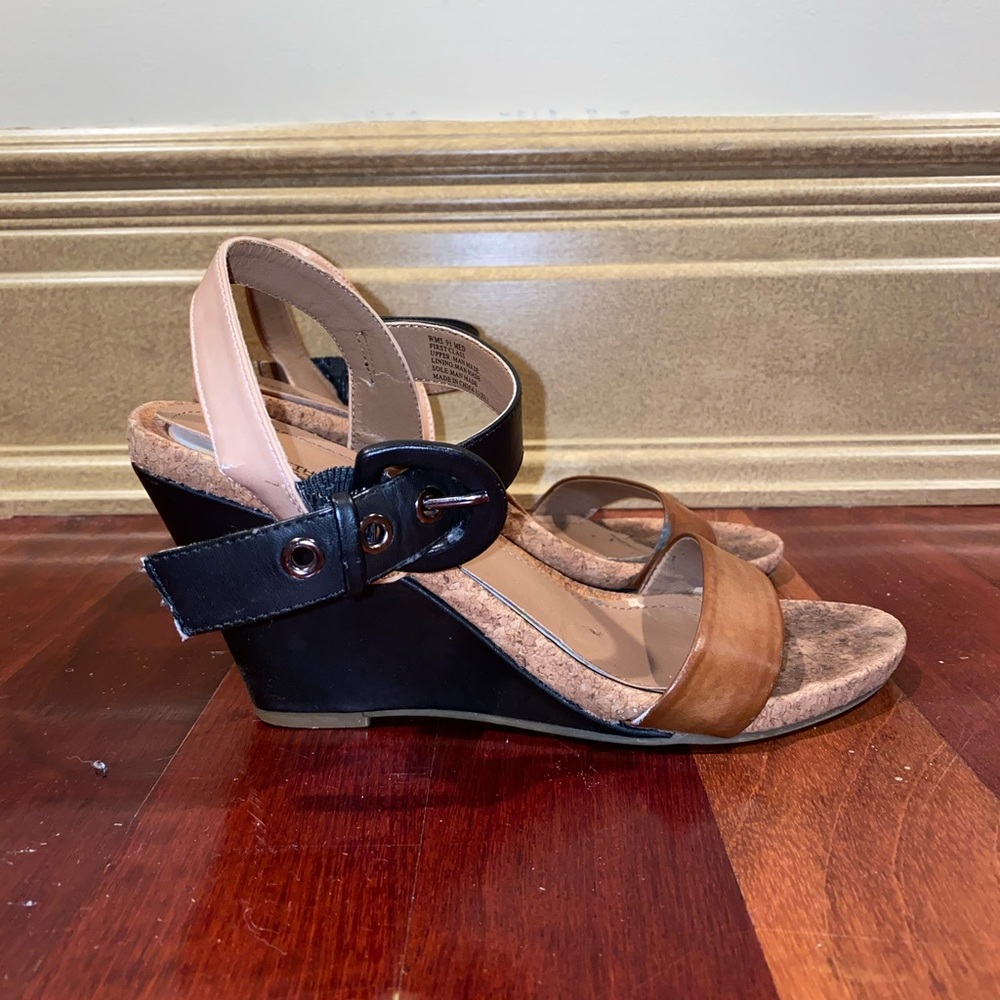 Kenneth Cole Wedges